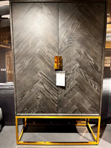 Schrank Exclusive Black 